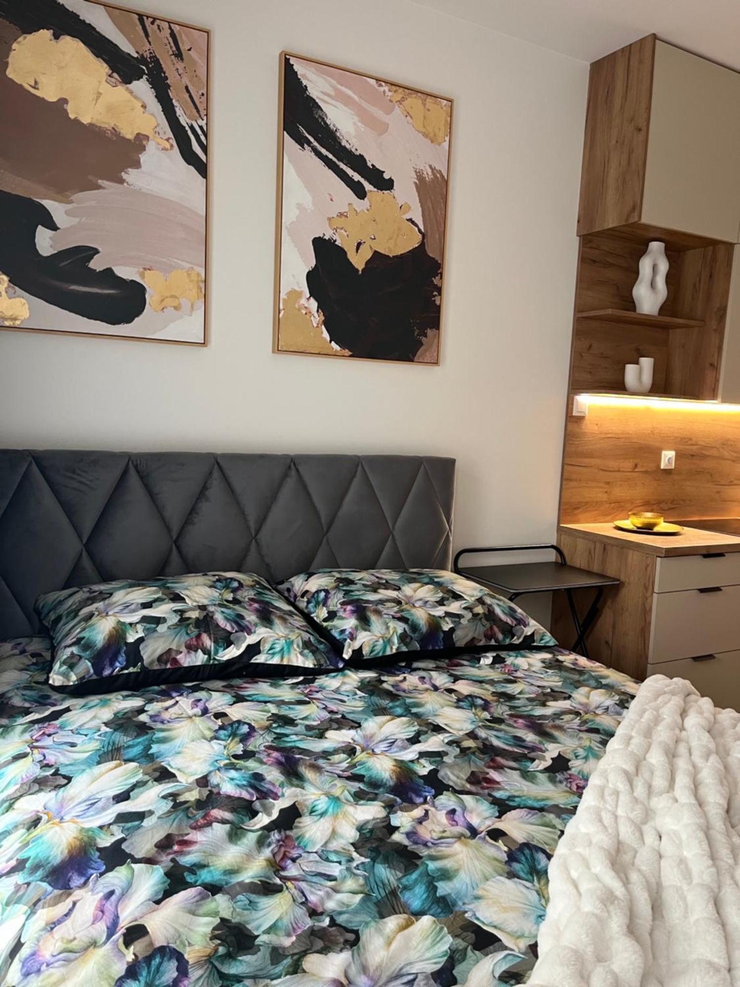 Apartament Nova Klonova Porto Kielce Zewnętrze zdjęcie