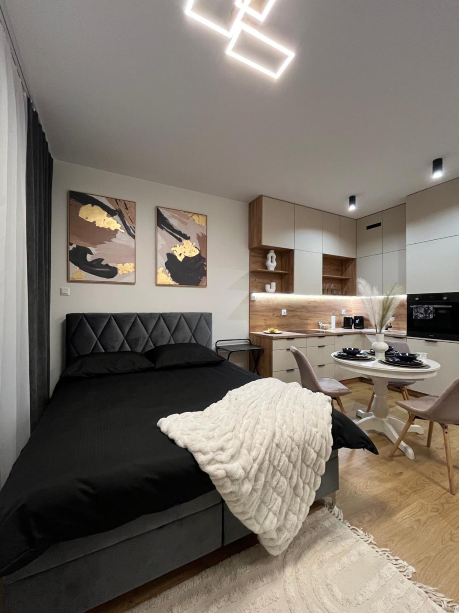 Apartament Nova Klonova Porto Kielce Zewnętrze zdjęcie