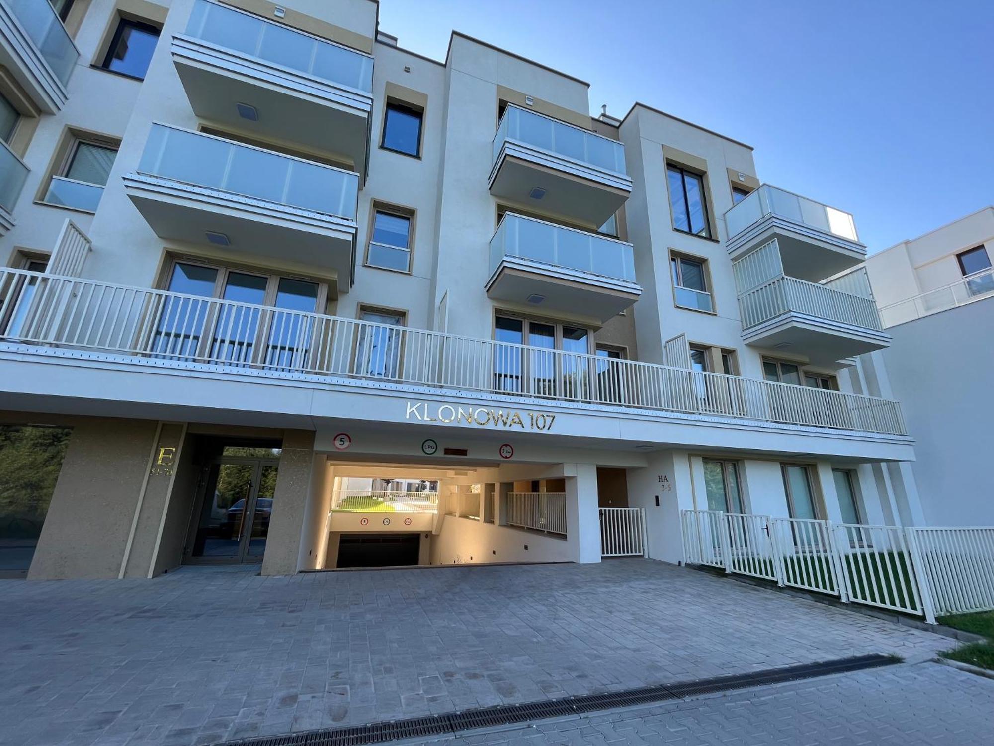 Apartament Nova Klonova Porto Kielce Zewnętrze zdjęcie
